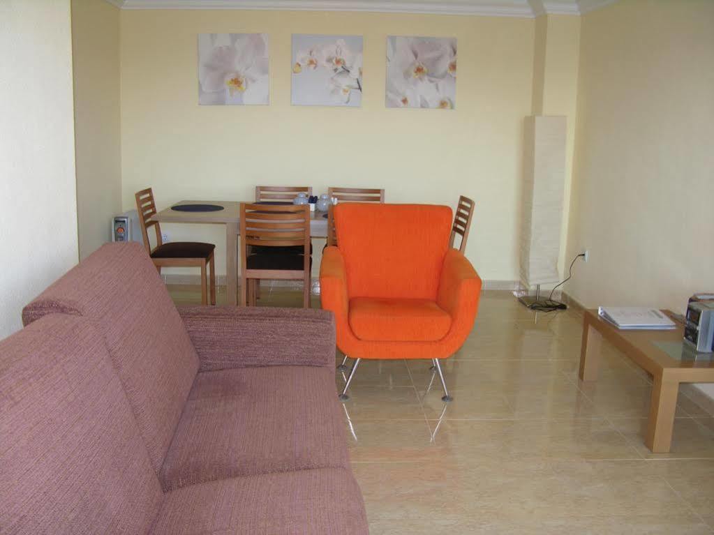 Apartamentos Turisticos Playa Principe Ла-Манга-дель-Мар-Менор Экстерьер фото